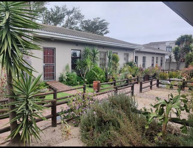 2 BEDROOM PROPERTY TO RENT IN ST DUMAS